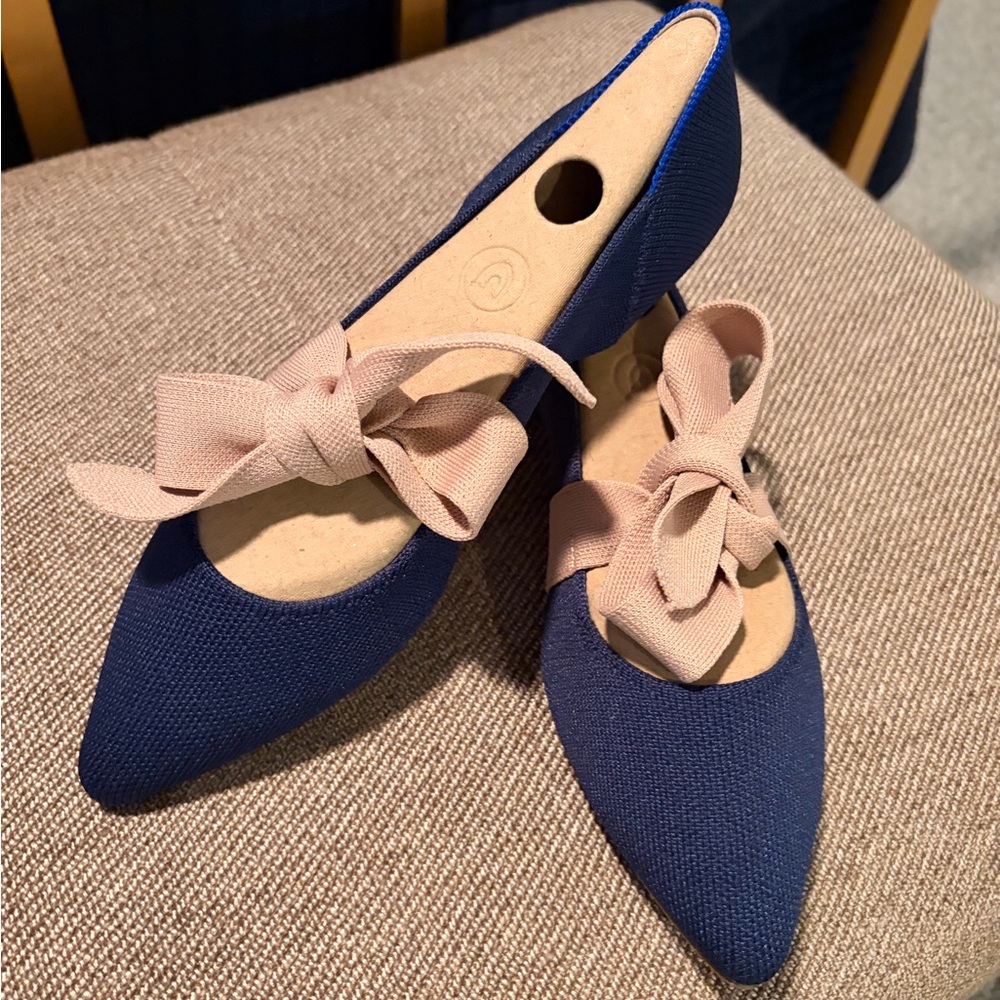 Rothy’s The Bow Point — Sapphire Blue (Size 6.5)